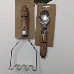 Rae Dunn 2 pc S/Potato Masher /Ice Cream Scoop